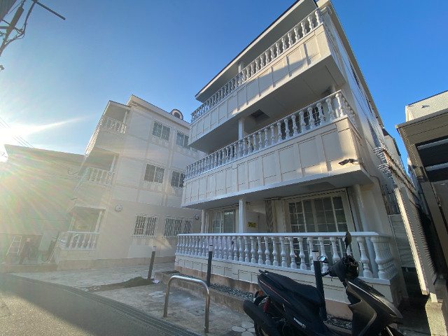 ワコーレヴィータ月見山の外観