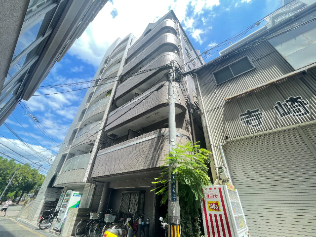 アイリス兵庫の外観