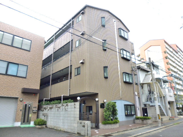 クレール甲南の外観