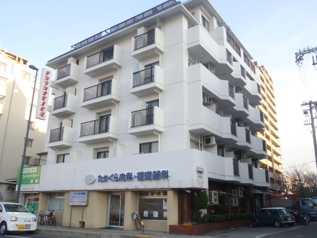 ナカタカナモノビルの外観