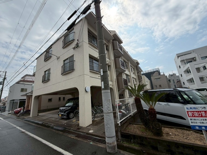 コーポさとりの外観