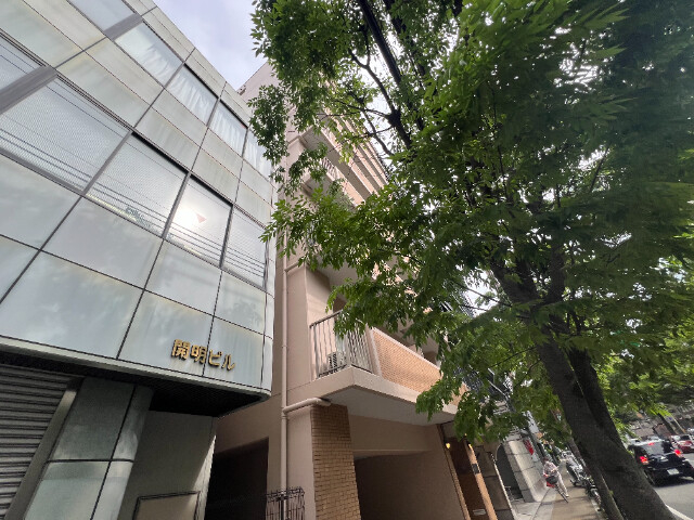 尼崎ヒルズ