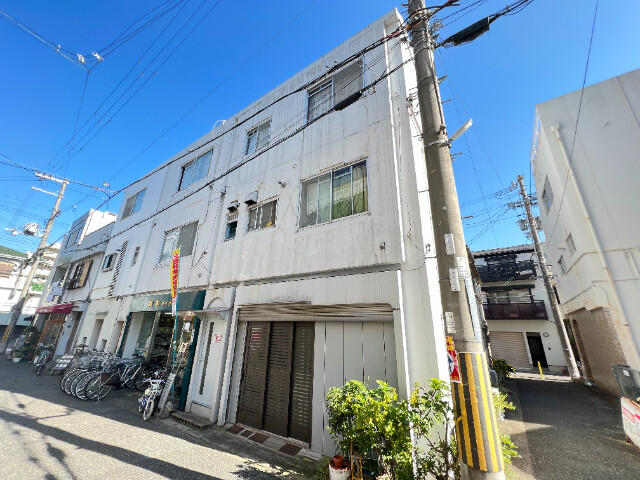 木下マンションの外観