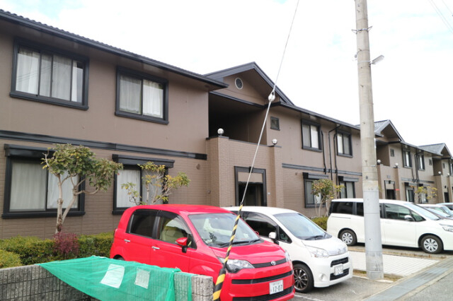グリーンハウス新伊丹の外観