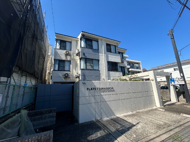 フラッツ塚口の外観