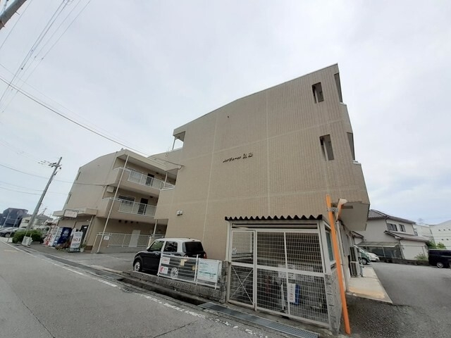 メルヴェール昆陽の外観