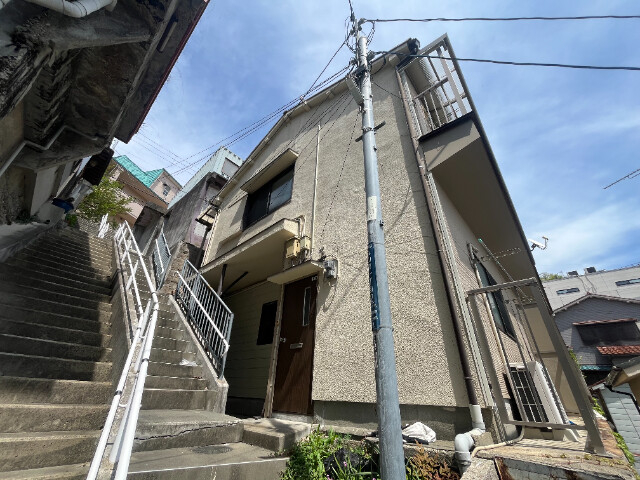 丸山アパートの外観