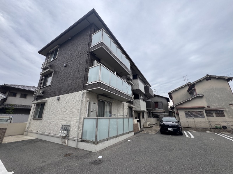 ウェルフォートの外観