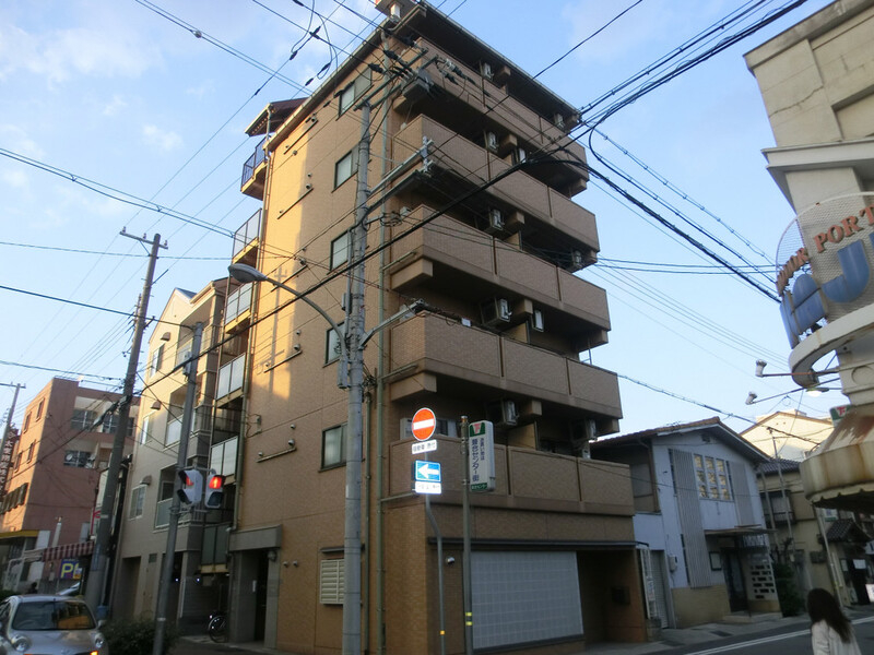 モナハイツ八雲の外観