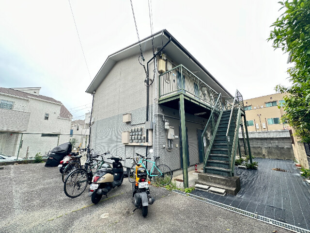 ハイツエアリーの外観