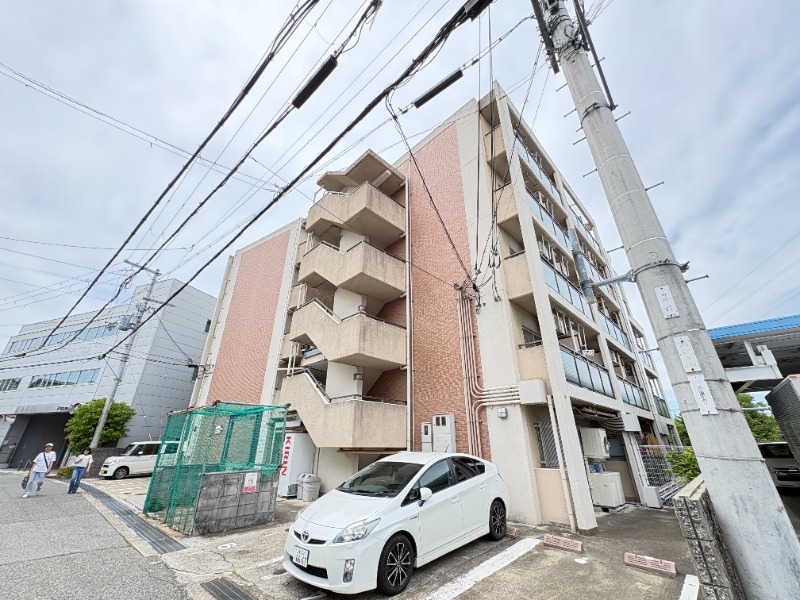 ラピート大蔵Ⅱ号棟の外観