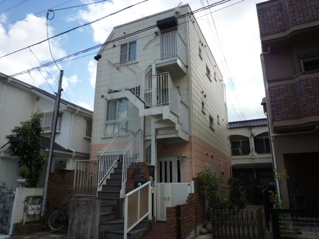 六甲ハイツの外観