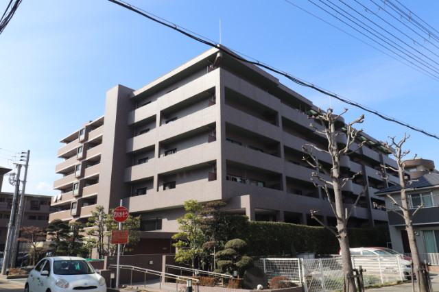 グレース門戸荘の外観
