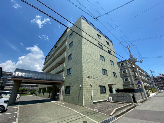 スクエア・ヴィレッジの外観