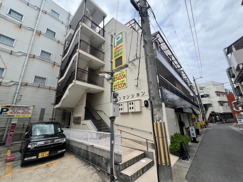 西明石サンマンションの外観