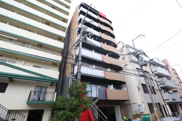 Solcerejeira西宮の外観