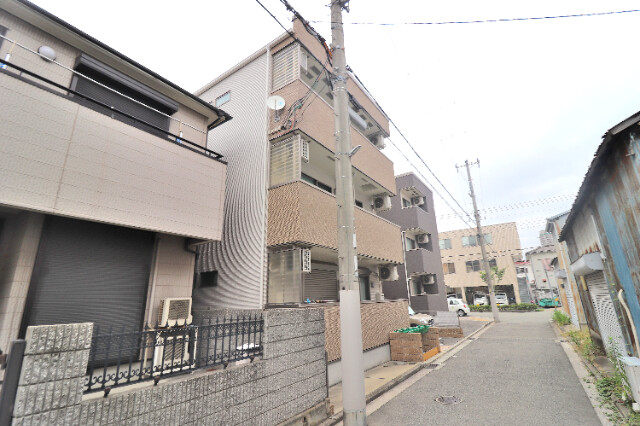 フジパレス西宮WESTの外観