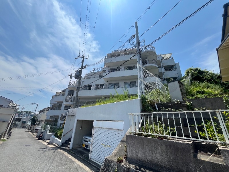 シャトラン上池田の外観