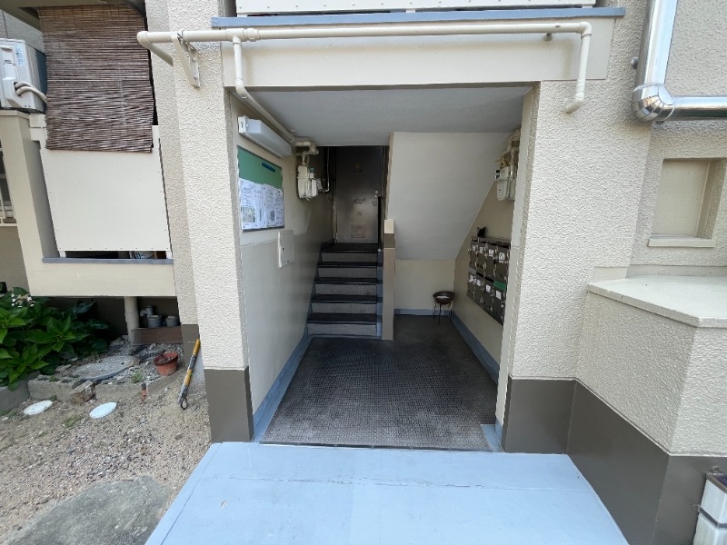 エントランス エントランス
