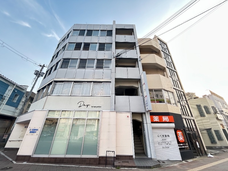 石田マンションの外観