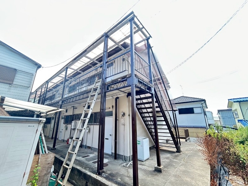 明石市東人丸町アパートの外観