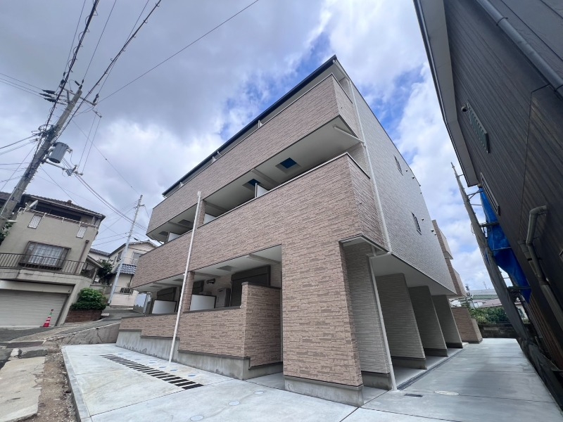 ALEGRIA高速長田の外観