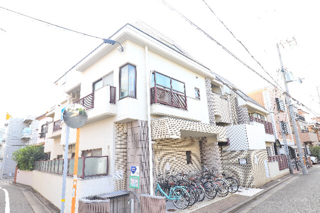 ハイム西宮北口の外観