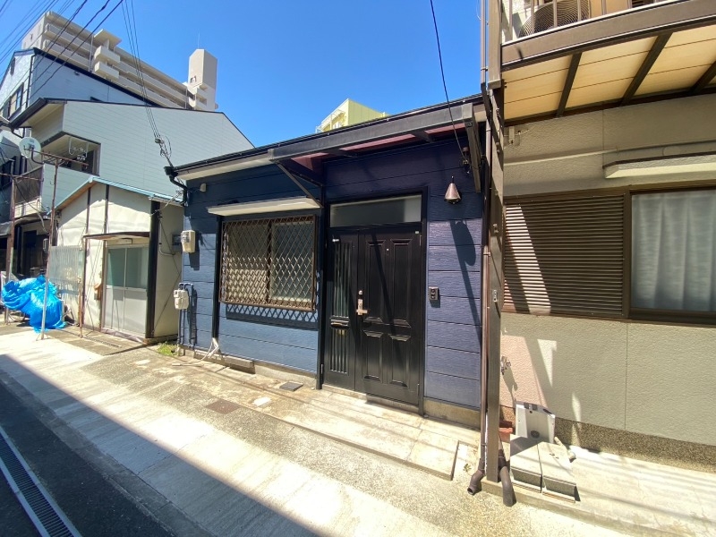 戸崎通3丁目貸家の外観