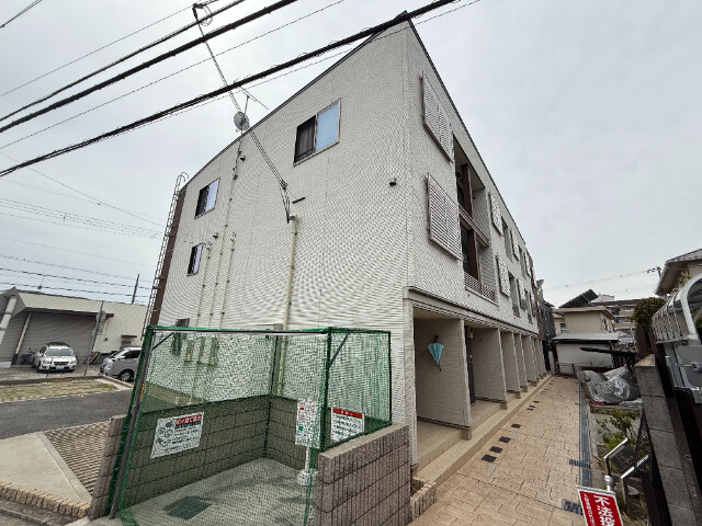 グランデ・オーヴェストの外観