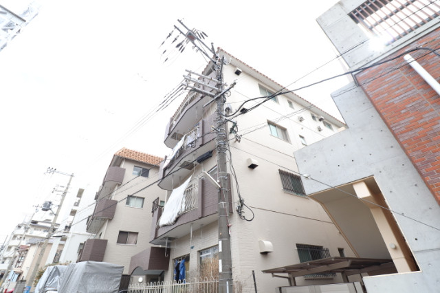 篠原南マンションの外観