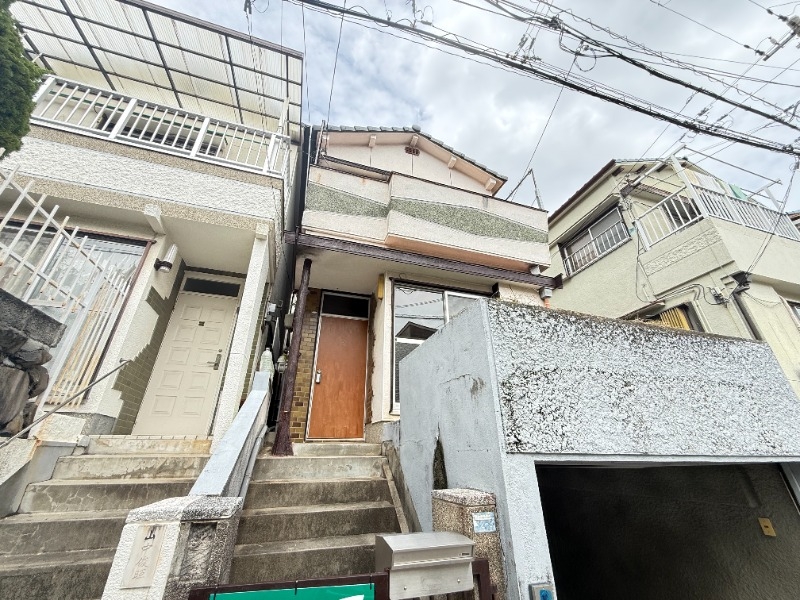 長尾町2丁目貸家の外観 長尾町2丁目貸家の外観