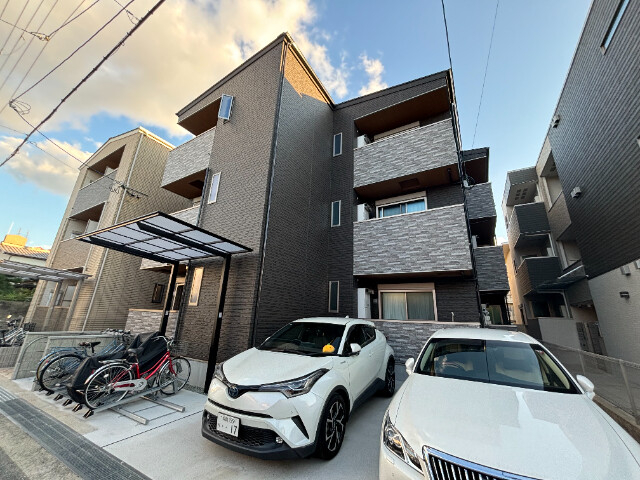 サンシエロ立花の外観