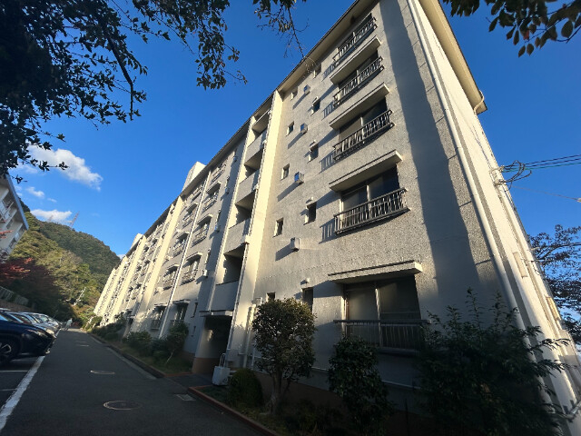 鶴甲コーポ14号棟の外観
