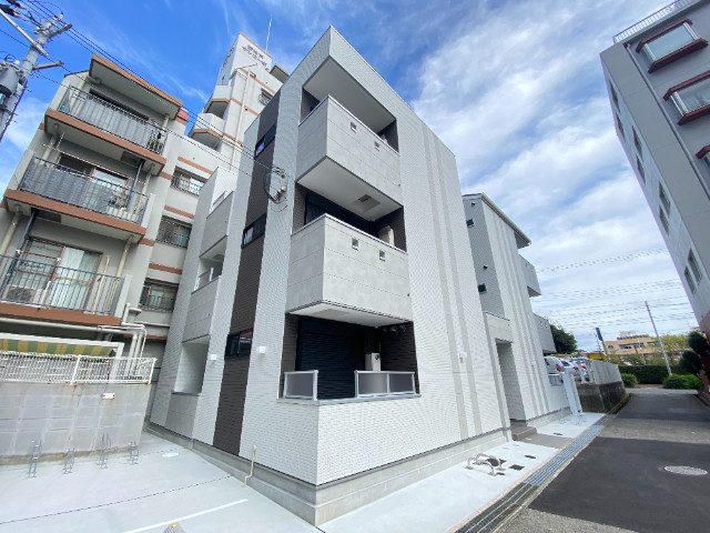 ワコーレヴィータ生田町の外観