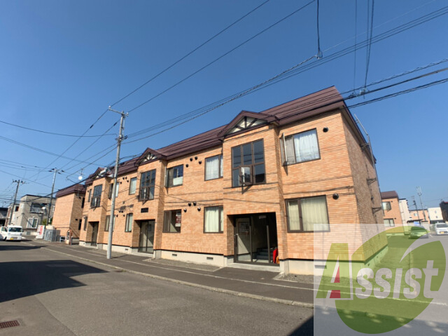 プリミエールウエストの外観
