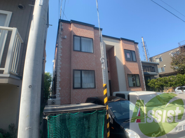 アプローズ1番館の外観