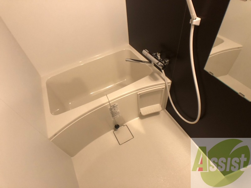 お風呂になります。一日の疲れを癒してくださいね。 お風呂になります。一日の疲れを癒してくださいね。