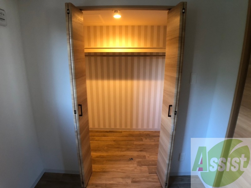 洋室にはクローゼットがあるのですっきり片付きそうです。 洋室にはクローゼットがあるのですっきり片付きそうです。