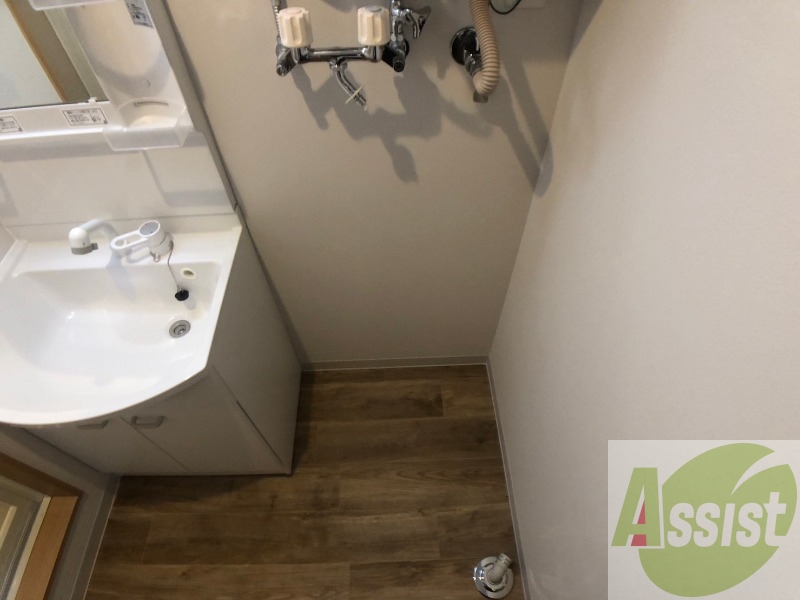 洗濯機はこちらの脱衣所に置くことができます! 洗濯機はこちらの脱衣所に置くことができます!