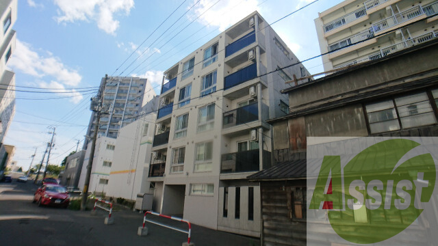 レジーナ南4条の外観