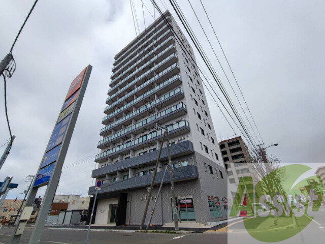 クリスタルガーデン栄町