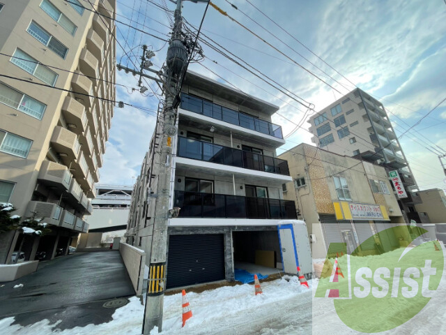 POEM南8条の外観