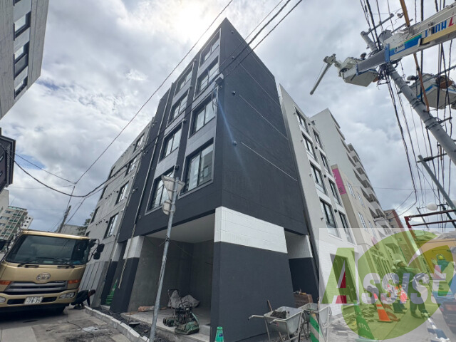 リーサ苗穂駅前の外観