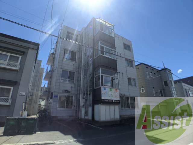 エムクレストの外観