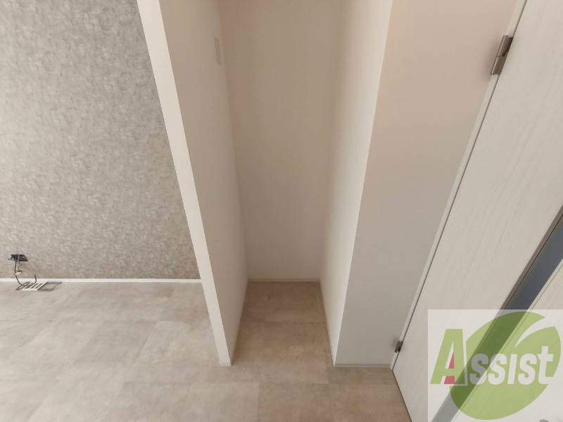 こちらに冷蔵庫を置けます。調理時の動線もばっちり効率的。 こちらに冷蔵庫を置けます。調理時の動線もばっちり効率的。