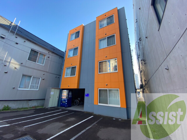 ラテルネ公園通りの外観