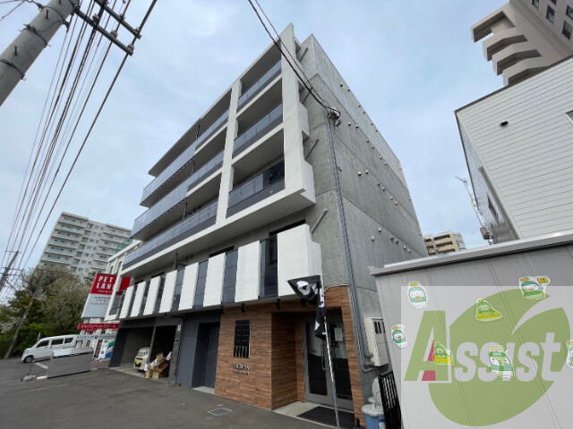 Harness南11条の外観