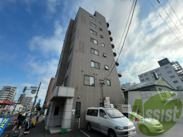 E COURT24の外観