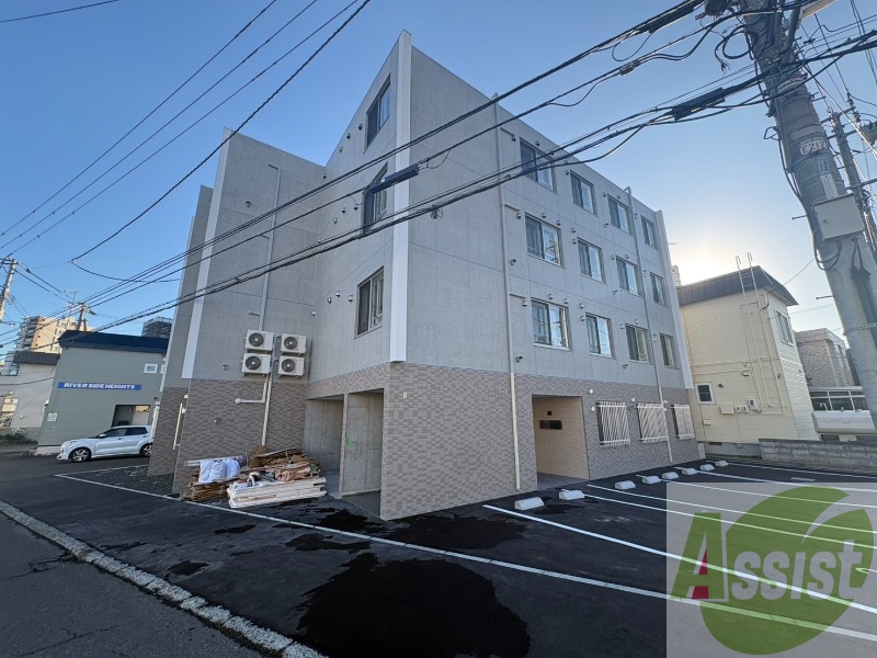 TOOZ福住の外観