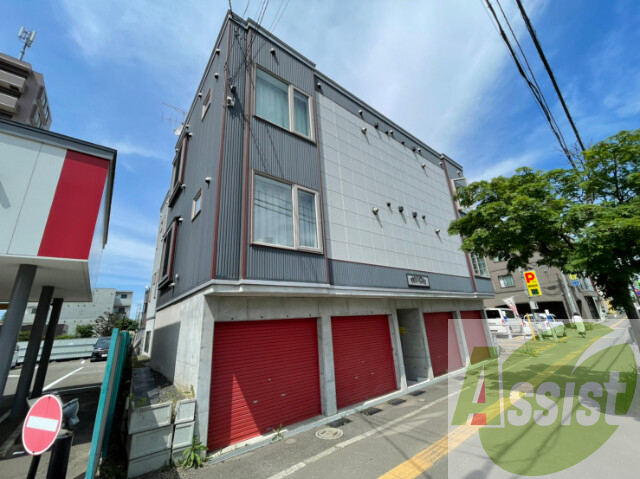 プレシャス15番館の外観